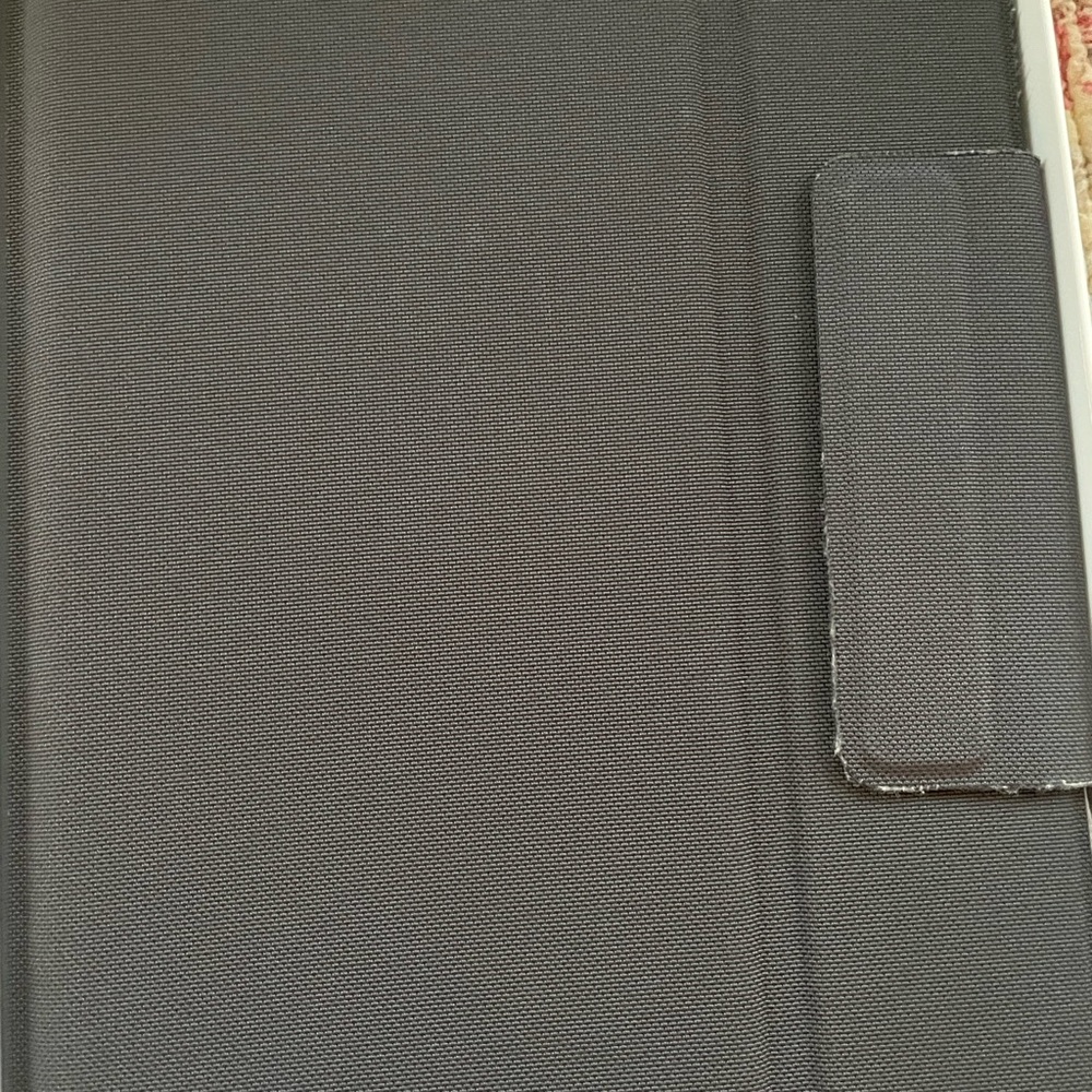 Logitech IPad keyboard